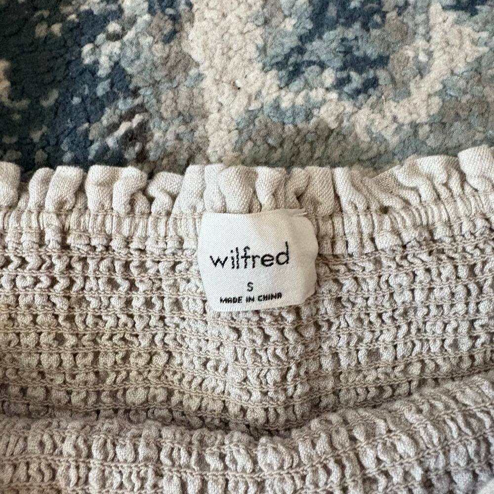 Aritzia Wilfred Tempest Linen Smocked Mini
Dress - Picture 6 of 7